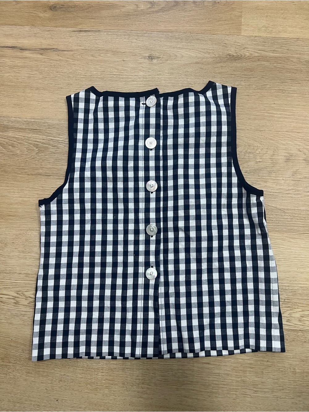 Brooks Brothers Navy and White Gingham Sleeveless Top - Picture 5 of 5